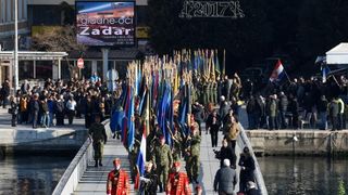 Mimohod postrojbi sudionica VRO Maslenica ulicama Zadra u povodu 24. obljetnice Mimohod postrojbi sudionica VRO Maslenica ulicama Zadra u povodu 24. obljetnice