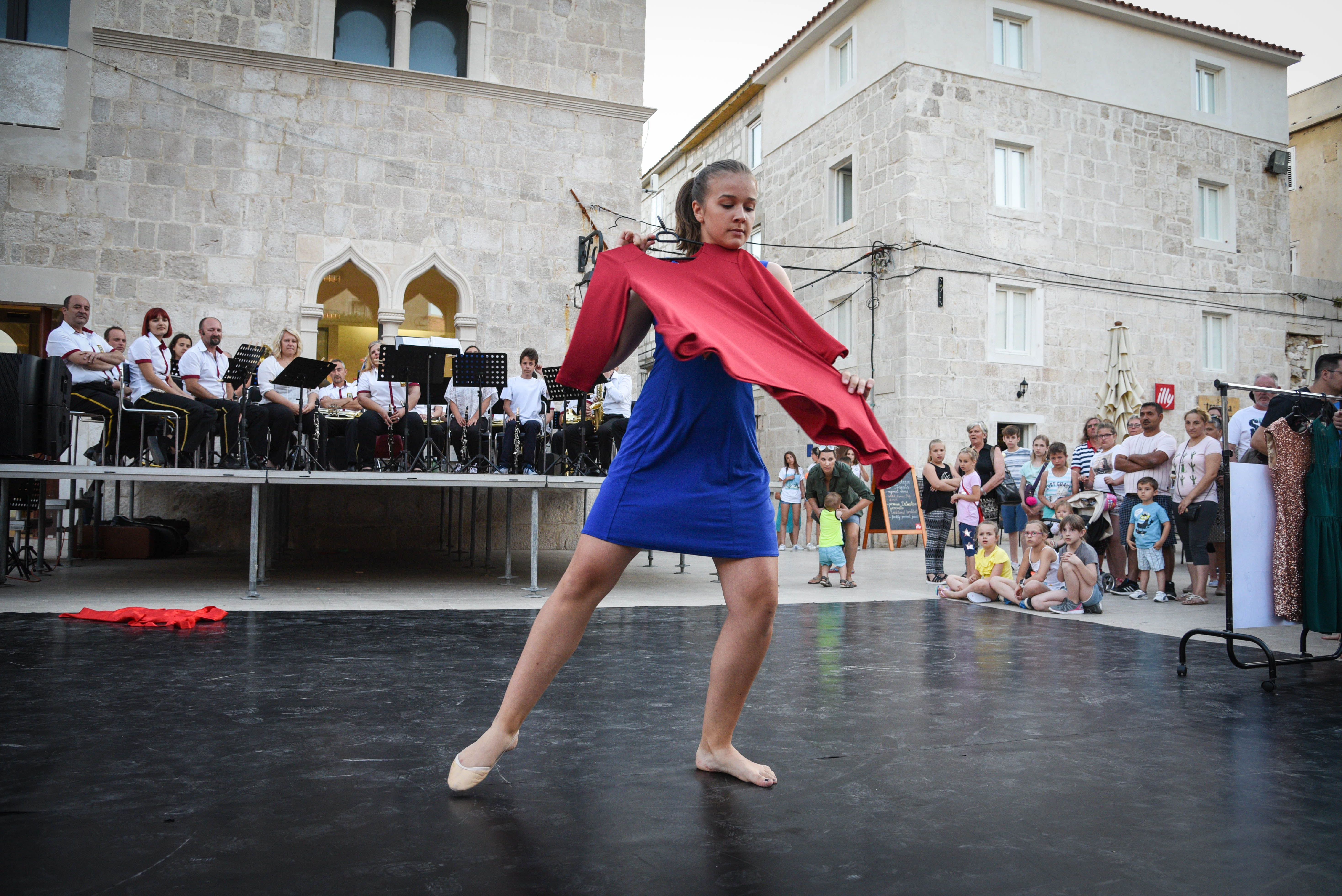 Pag, plesna udruga Kissa