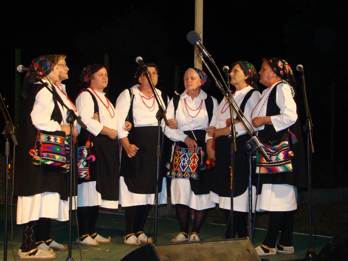 Ojkavicu tko želi pivati, u Lišane neka se navrati, foto: Mane Ledenko