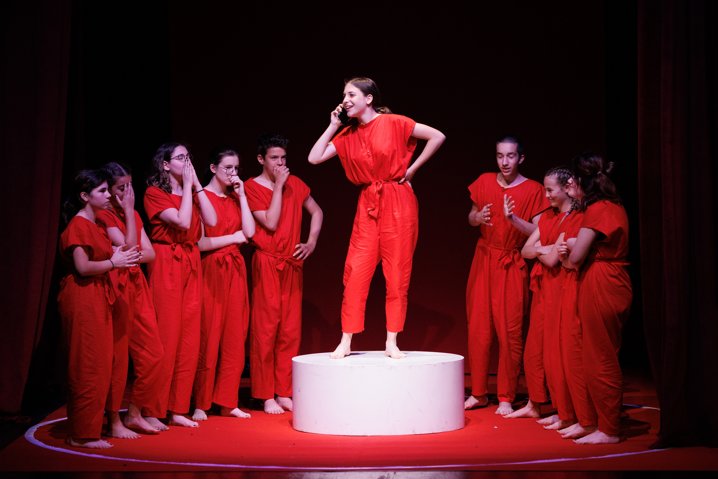 Igrajmo se: Zabranjeno mlađima od 15 strana A