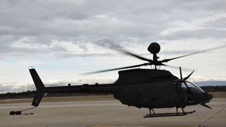 Letačka obuka nove skupine pilota na Kiowama