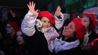 Cirkultura i Jasmin Stavros otvorili Maškare na Viru Cirkultura i Jasmin Stavros otvorili Maškare na Viru