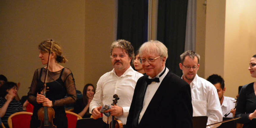 Pavle Dešpalj i Zadarski komorni orkestar Pavle Dešpalj i Zadarski komorni orkestar