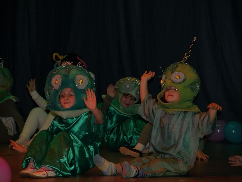 Plesno kazalisna udruga Zalet