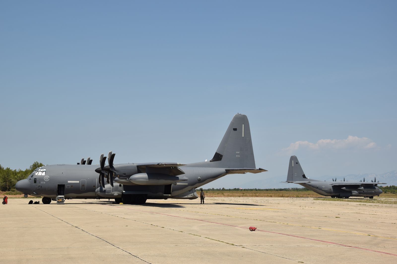 Američka posada MC-130 stigla u vojnu bazu Zemunik Američka posada MC-130 stigla u vojnu bazu Zemunik