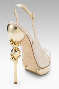 Trend: Do gole kože! (Moda.hr)