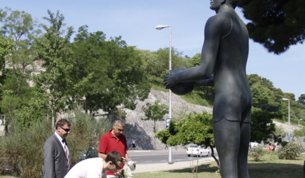 OLYMPUS DIGITAL CAMERA