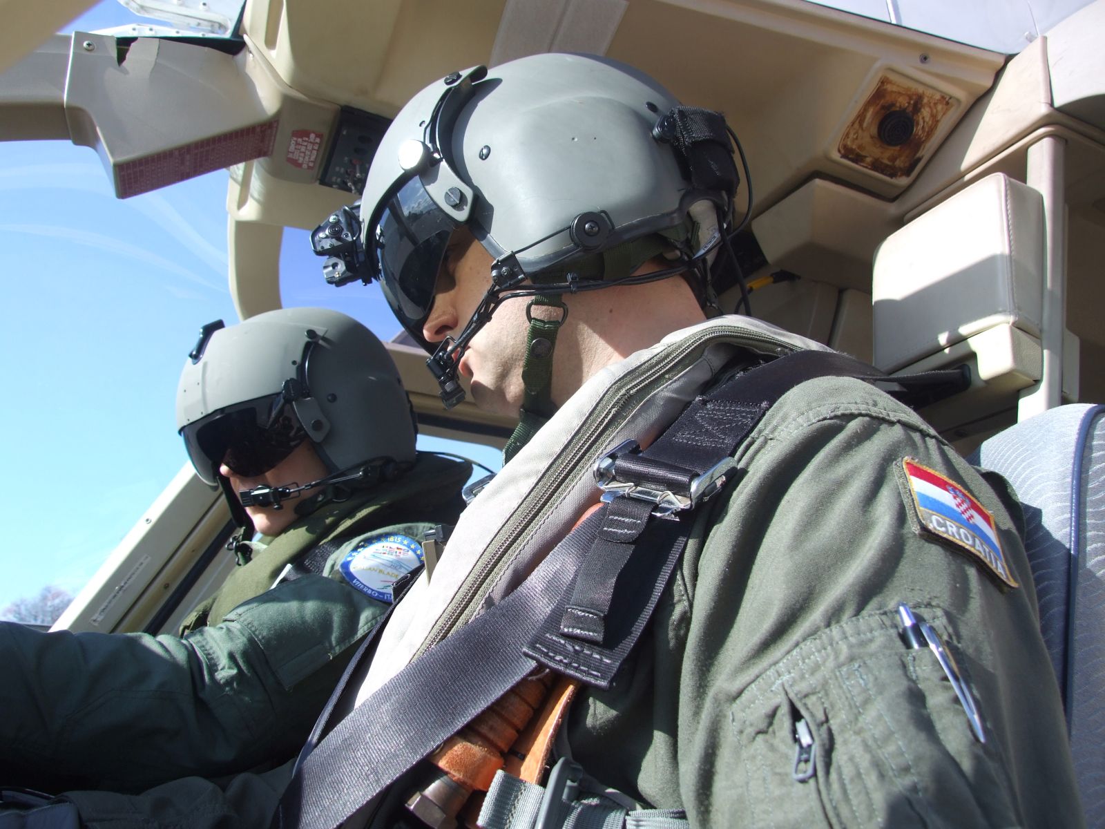 Češki piloti završili obuku u bazi Zemunik