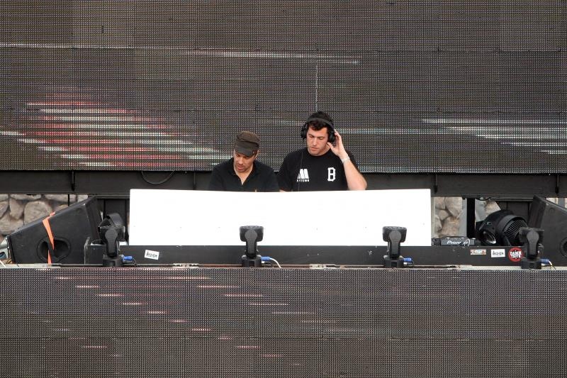 Zrće: Drugi dan Hideout festivala privukao je mnogobrojnu publiku na after beach party, Photo: Luka Stanzl/PIXSELL Zrće: Drugi dan Hideout festivala privukao je mnogobrojnu publiku na after beach party, Photo: Luka Stanzl/PIXSELL