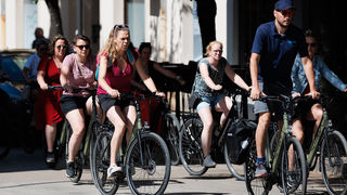 Đir po gradu, subotnja špica, 17. svibnja 2025. Đir po gradu, subotnja špica, 17. svibnja 2025.