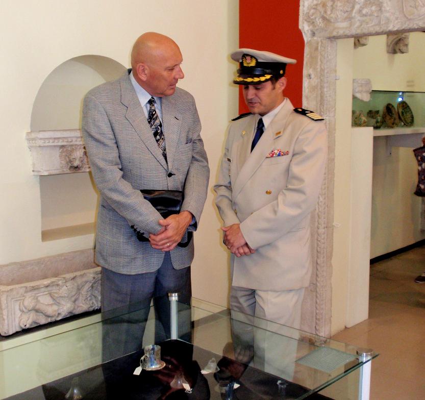 OLYMPUS DIGITAL CAMERA OLYMPUS DIGITAL CAMERA