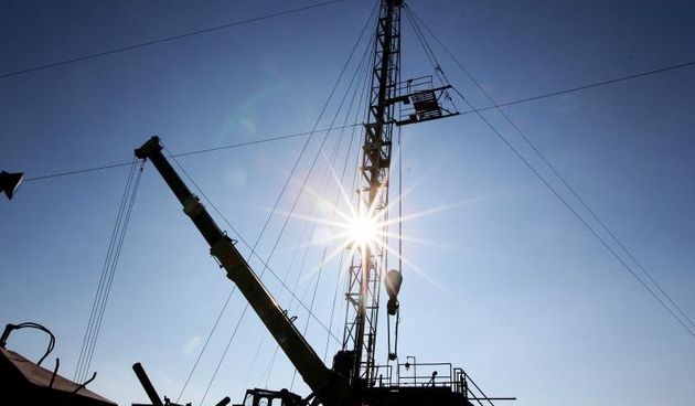 14.02.2014., Koprivnica – Radnici tvrtke Crosco zapoceli su s remontom busotine plina Peteranec 4 izmedju naselja Djelekovec i Koprivnice koju INA zeli staviti u funkciju. Photo: Marijan Susenj/PIXSELL Autor  Marijan Susenj/PIXSELL Ključne riječi  ina,