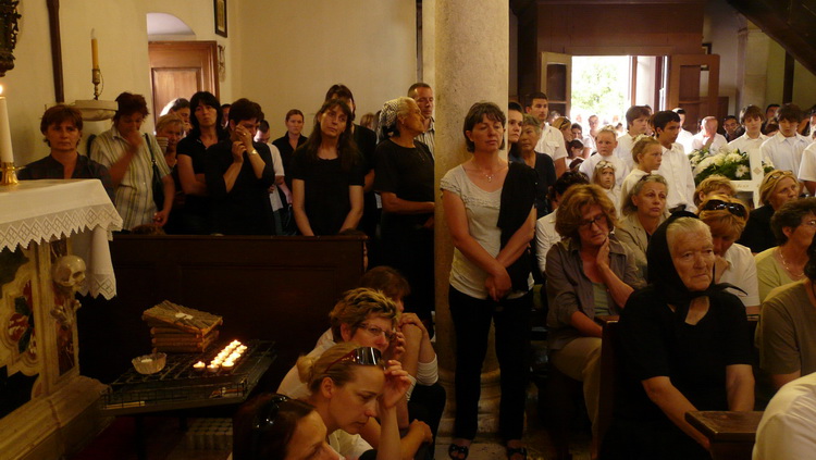 Tkon: Posljednji ispraćaj malenog anđela, Roka Ugrinića 7. lipnja 2011.