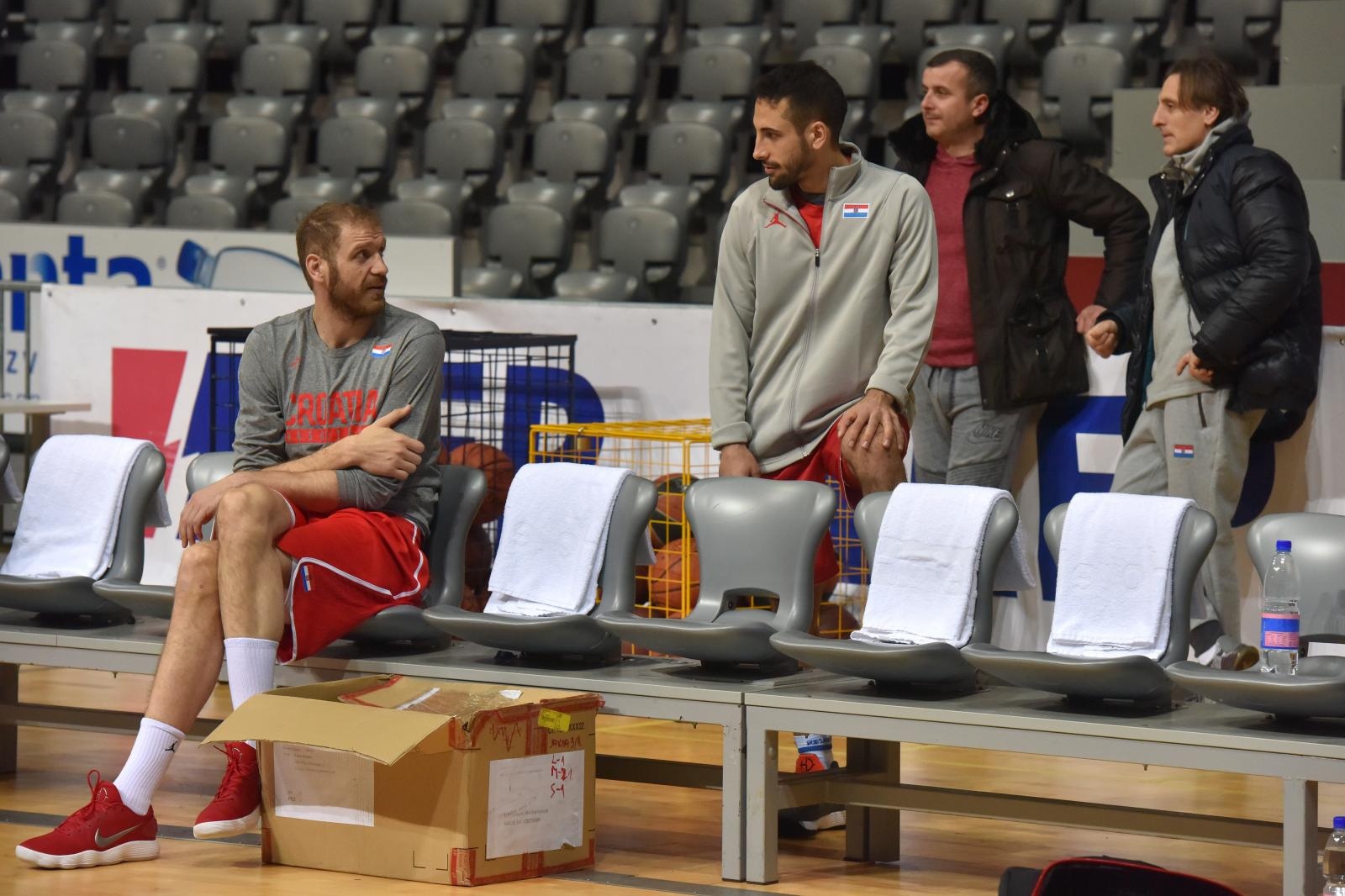 Hrvatska košarkaška reprezentacija priprema se u Krešinom domu Hrvatska košarkaška reprezentacija priprema se u Krešinom domu