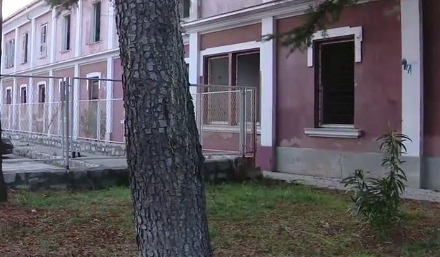 Bivša vojarna Stjepana Radića