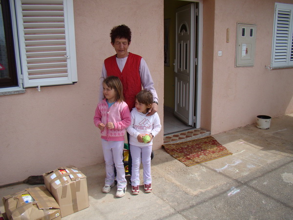 Humanitani uskrsni konvoj Zadar – Oklaj