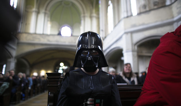 Ratovi zvijezda i crkva