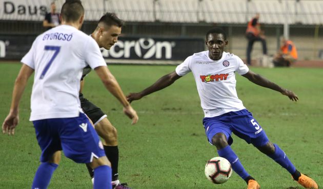 Hajduk – Slavia Prag