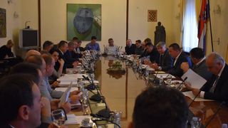 Zadarski župan Božidara Longin održao sastanak s gradonačelnicima i načelnicima Zadarski župan Božidara Longin održao sastanak s gradonačelnicima i načelnicima