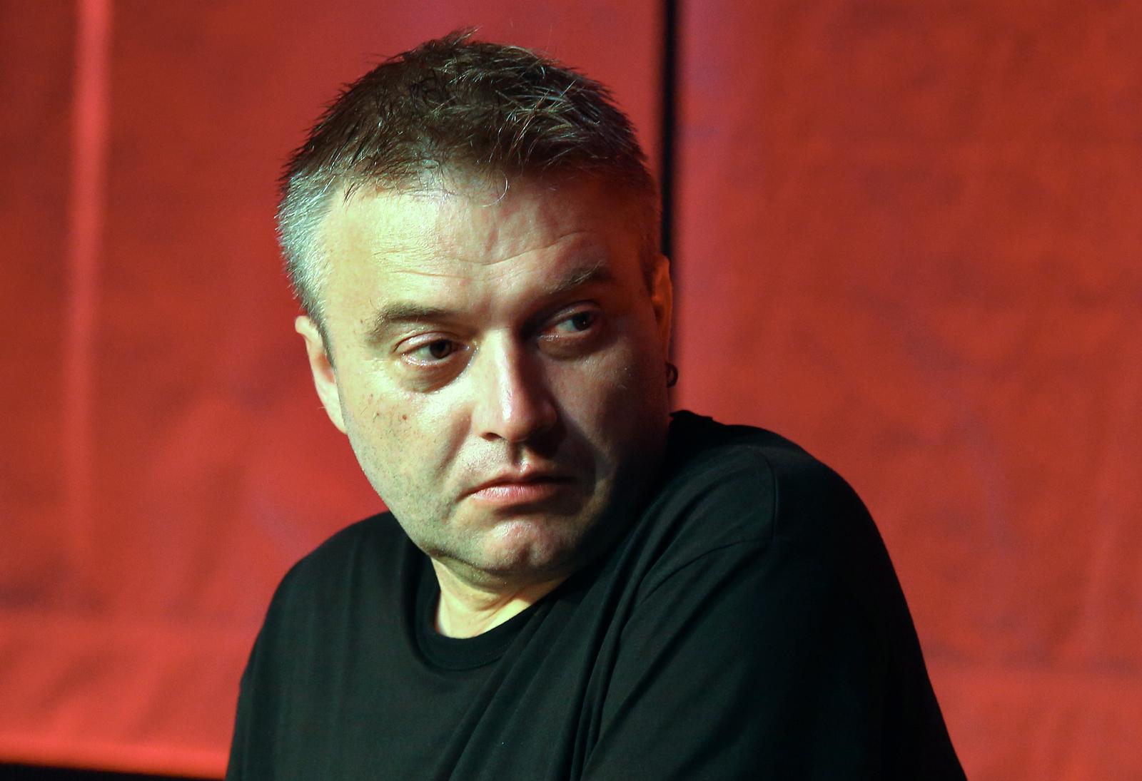 U kući umjetnosti Arsen održan okrugli stol: ‘Novinarstvo kao javno dobro ili korporativno zlo’ U kući umjetnosti Arsen održan okrugli stol: ‘Novinarstvo kao javno dobro ili korporativno zlo’