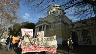 Dan žena: Marš u organizaciji udruge Antifijaka