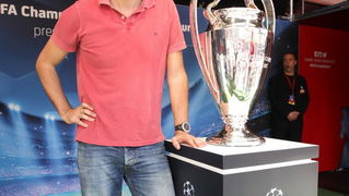 Tarik Filipović, Mila Horvat i Renata Sopek na predstavljanju trofeja Lige prvaka Tarik Filipović, Mila Horvat i Renata Sopek na predstavljanju trofeja Lige prvaka