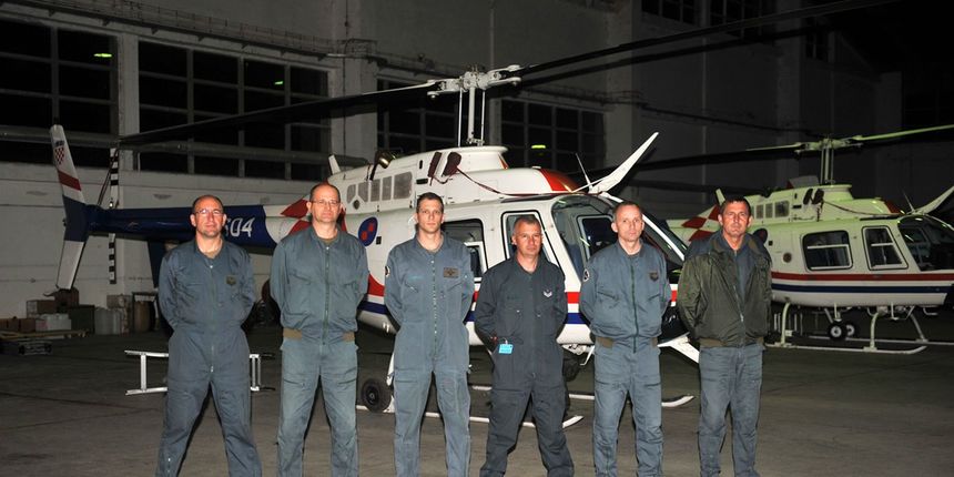 Završena obuka i trenaža noćnog letenja u eskadrili helikoptera. Foto: T. Brandt/MORH Završena obuka i trenaža noćnog letenja u eskadrili helikoptera. Foto: T. Brandt/MORH