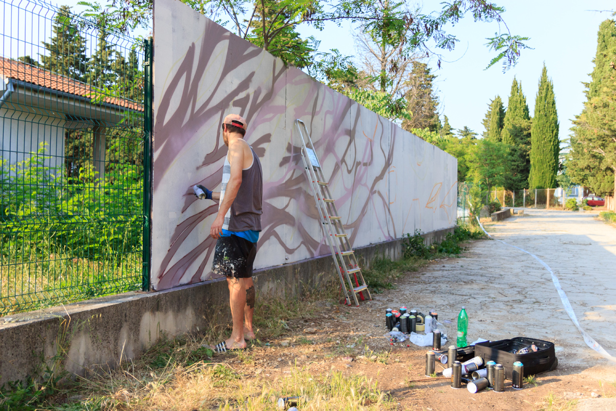 Pripreme za KvartArt festival: grafiteri u akciji