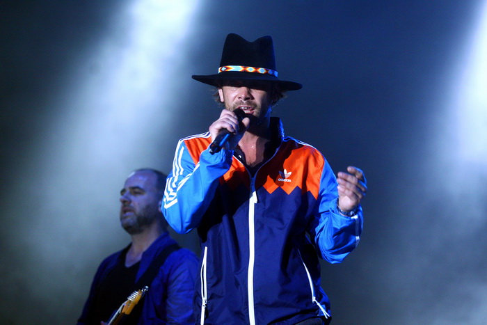 Zagreb, 210611.
RSC Jarun.
Otok hrvatske mladezi.
T-mobile INmusic festival.
Prvi dan tradicionalno najveceg glazbenog spektakla u Hrvatskoj koji se odrzava 21. i 22.06.
Na slici: Jamiroquai.
Foto: Neja Markicevic / CROPIX Zagreb, 210611.
RSC Jarun.
Otok hrvatske mladezi.
T-mobile INmusic festival.
Prvi dan tradicionalno najveceg glazbenog spektakla u Hrvatskoj koji se odrzava 21. i 22.06.
Na slici: Jamiroquai.
Foto: Neja Markicevic / CROPIX