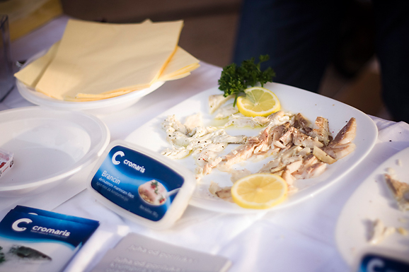 “Kupujmo hrvatsko” i “Vrijedne ruke” (foto:Saša Čuka) “Kupujmo hrvatsko” i “Vrijedne ruke” (foto:Saša Čuka)