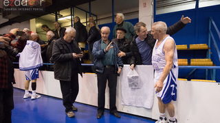 Fešta u povodu 80. rođendana Pina Giergie: Vetarani KK Zadar – Veterani KK Olimpija Fešta u povodu 80. rođendana Pina Giergie: Vetarani KK Zadar – Veterani KK Olimpija