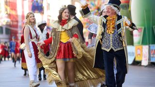 Velika karnevalska povorka u Rijeci: Više od 10.500 maškara prodefiliralo Korzom