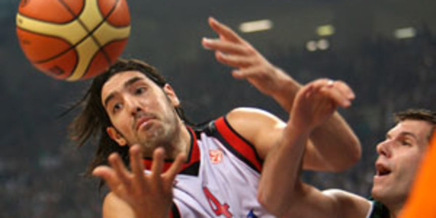 Luis Scola