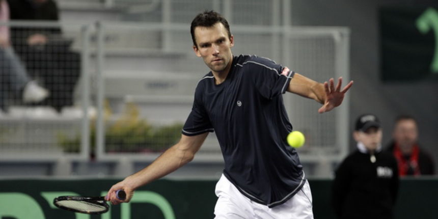 Varazdin, 050310. Susret 1. kola Svjetske skupine Davis cupa izmedju Hrvatske i Ekvadora igra se u Varazdinu. Prvi susret igraju Ivo Karlovic i Nicolas Lapentti. Foto: Zeljko Hajdinjak / Cropix Varazdin, 050310. Susret 1. kola Svjetske skupine Davis cupa izmedju Hrvatske i Ekvadora igra se u Varazdinu. Prvi susret igraju Ivo Karlovic i Nicolas Lapentti. Foto: Zeljko Hajdinjak / Cropix