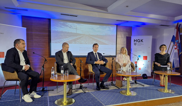 Đoni Štambuk, Ivan Kršić, Josip Bilaver, Svetlana Petrović i Ivana Zrilić