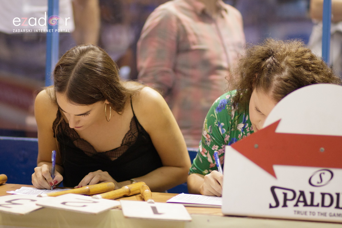 Humanitarna utakmica u Jazinama: KK Zadar – KK Diadora Humanitarna utakmica u Jazinama: KK Zadar – KK Diadora