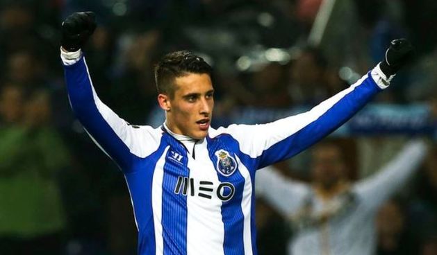 Cristian Tello (FC Porto), foto: abola.pt