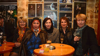 U caffe galeriji “Đina” otvorena izložba “Gospoda Glembajevi” U caffe galeriji “Đina” otvorena izložba “Gospoda Glembajevi”