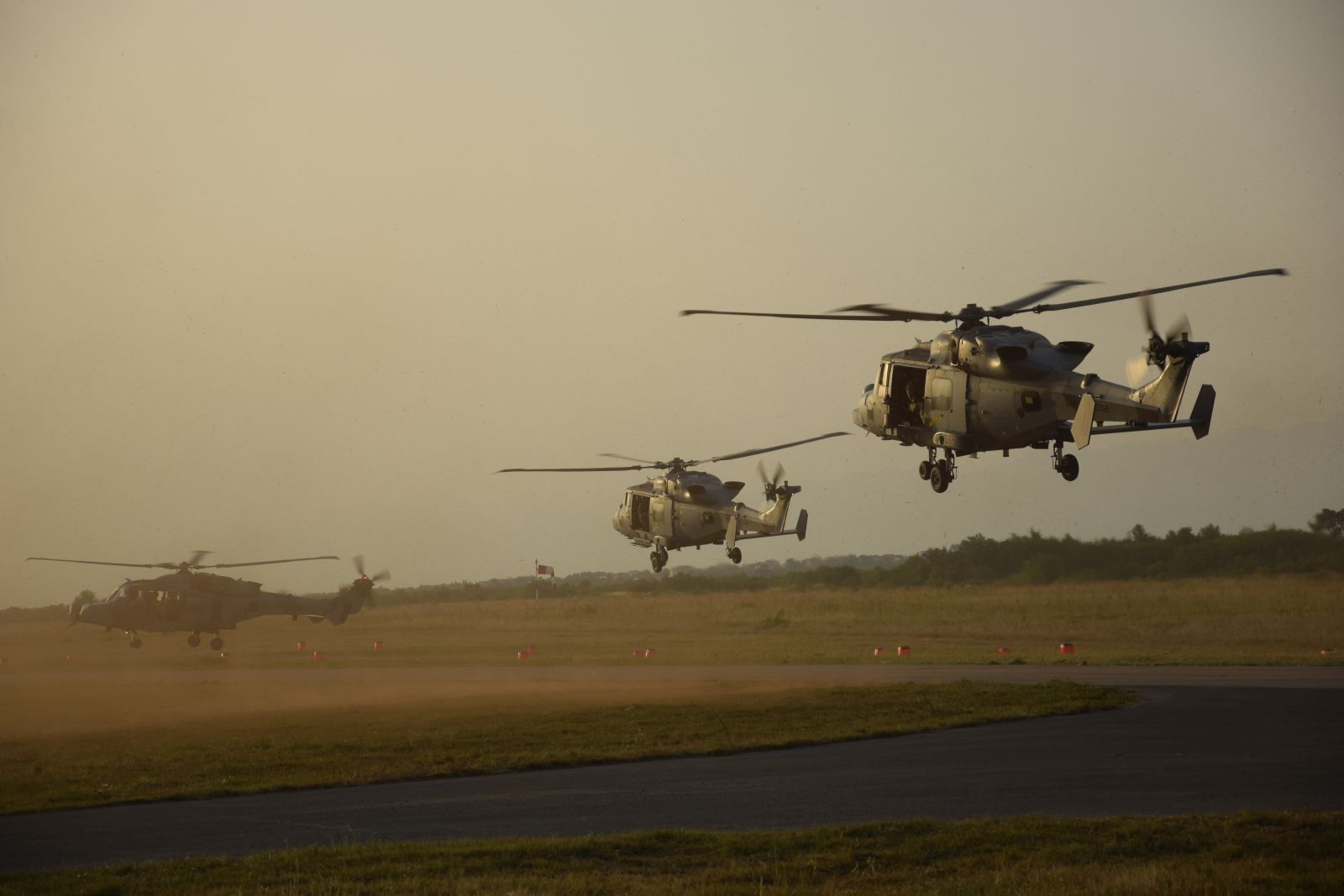 Zemunik: Dolazak britanskih i francuskih zračnih snaga za vježbu “Swift Response 2019.” Zemunik: Dolazak britanskih i francuskih zračnih snaga za vježbu “Swift Response 2019.”