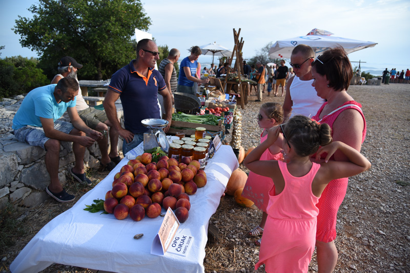 Održan sajam “Luka i igara”