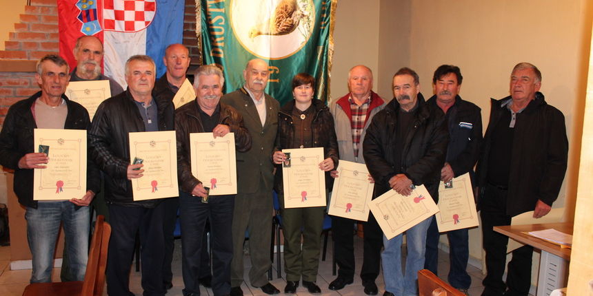 Kažimiru Kaži Kolanoviću novi mandat na čelu Lovačke udruge “Jarebica 1923 Nin” Kažimiru Kaži Kolanoviću novi mandat na čelu Lovačke udruge “Jarebica 1923 Nin”