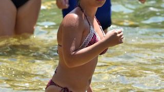 Vrelo ljeto u Nacionalnom parku Krka, hlađenje u Skradinskom buku. Photo: Hrvoje Jelavić/PIXSELL Vrelo ljeto u Nacionalnom parku Krka, hlađenje u Skradinskom buku. Photo: Hrvoje Jelavić/PIXSELL