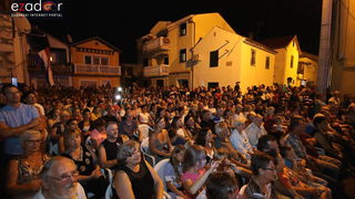 Bibinje: Koncert Tomislava Bralića i klape Intrade na Trgu Sri sela