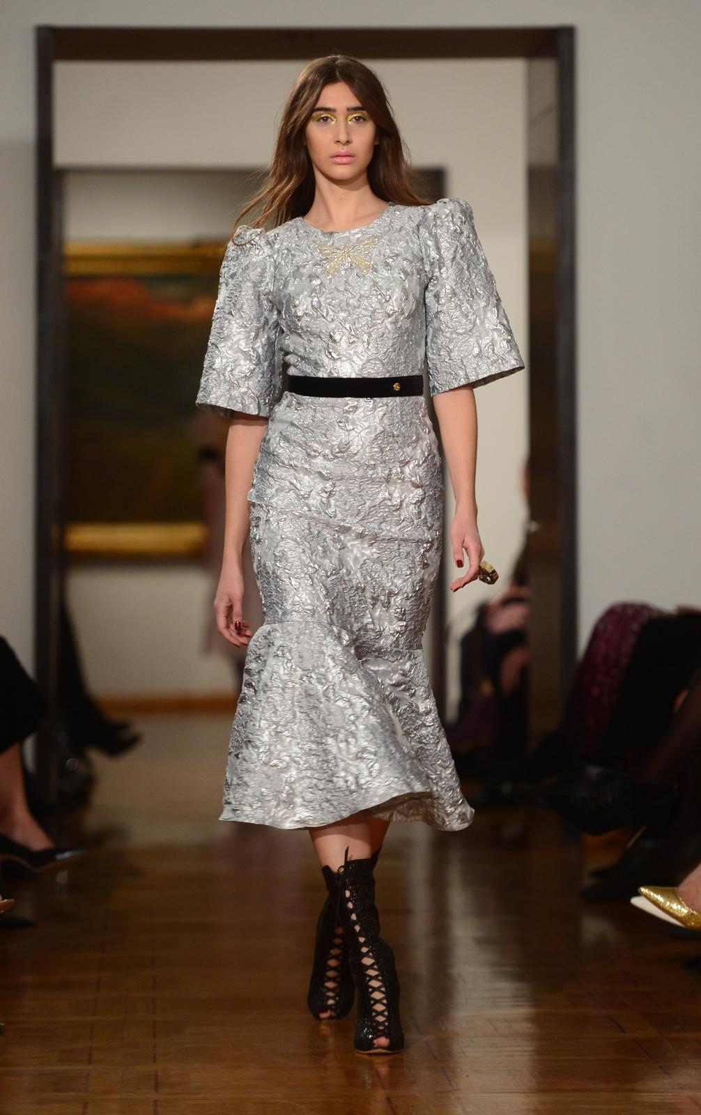 Modna revija “Lei Lou” Aleksandre Dojčinović u Modernoj galeriji