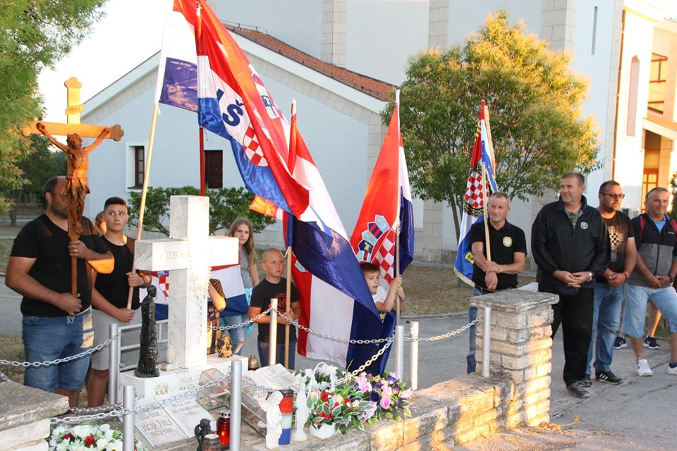 Koracima nade u istinu