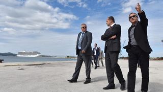 MInistar Hajdaš Dončić obišao novu luku u Gaženici, Foto: Dino Stanin/PIXSELL MInistar Hajdaš Dončić obišao novu luku u Gaženici, Foto: Dino Stanin/PIXSELL