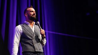 Stand up comedy večer: Ivan Šarić u Domu sportova Stand up comedy večer: Ivan Šarić u Domu sportova