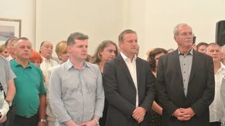 U Gradskoj loži otvorena izložba slika i skulptura Izvora Oreba U Gradskoj loži otvorena izložba slika i skulptura Izvora Oreba