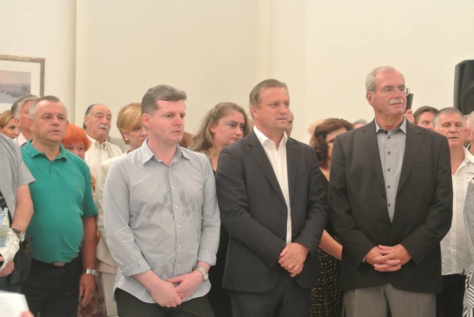 U Gradskoj loži otvorena izložba slika i skulptura Izvora Oreba U Gradskoj loži otvorena izložba slika i skulptura Izvora Oreba