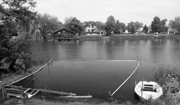 Izložba fotografija “Omeđeni prostori”